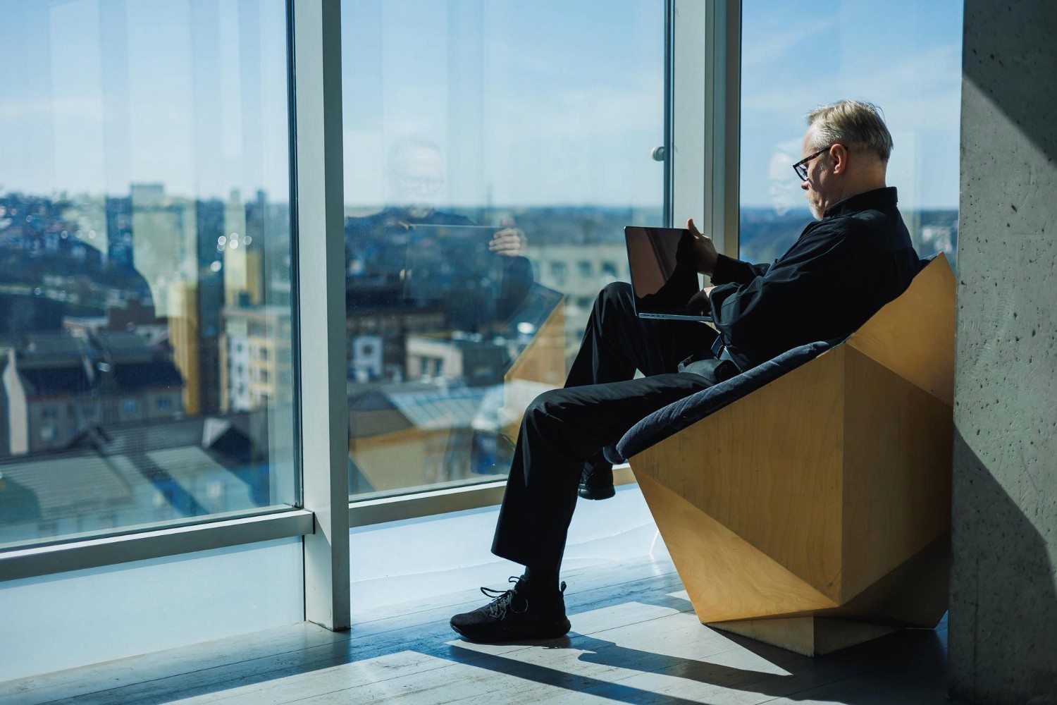 Professional considering a private decision